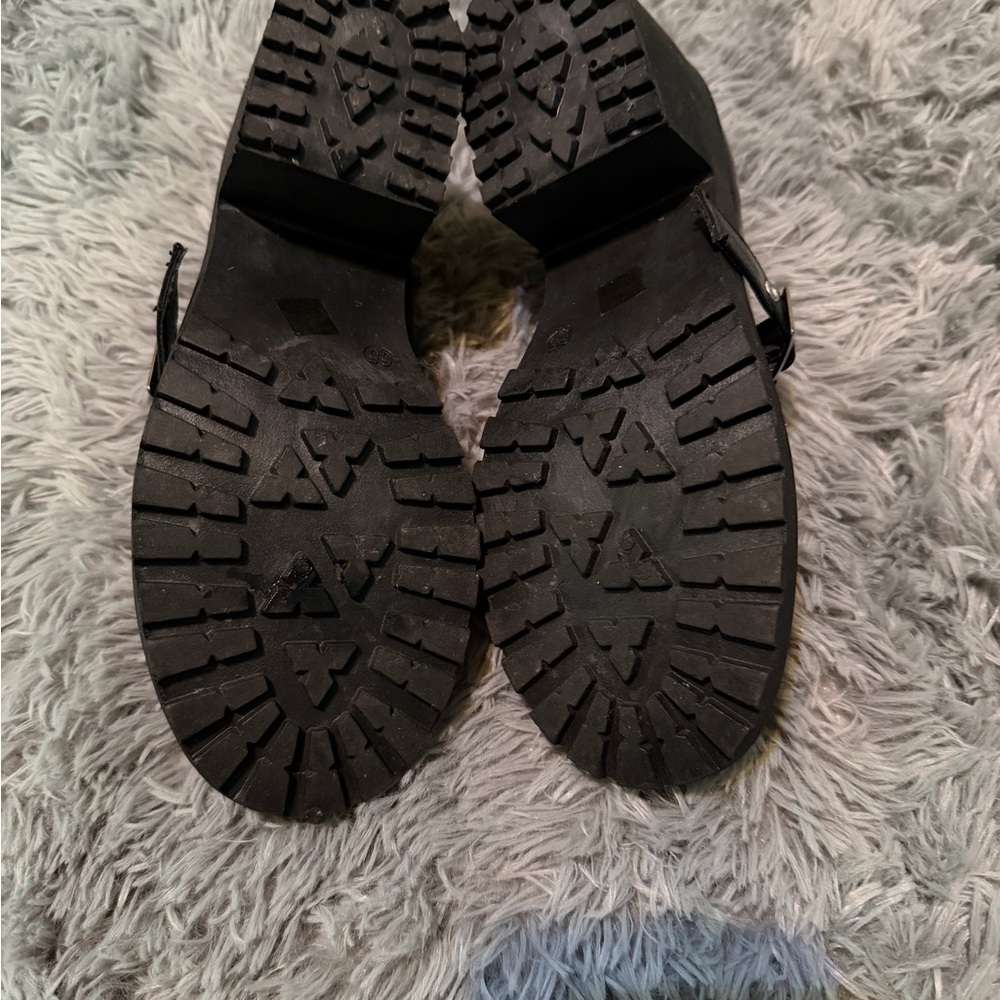 Dirty Laundry By Chinese Laundry Lita Mary Jane Heels - Picture 5 of 5